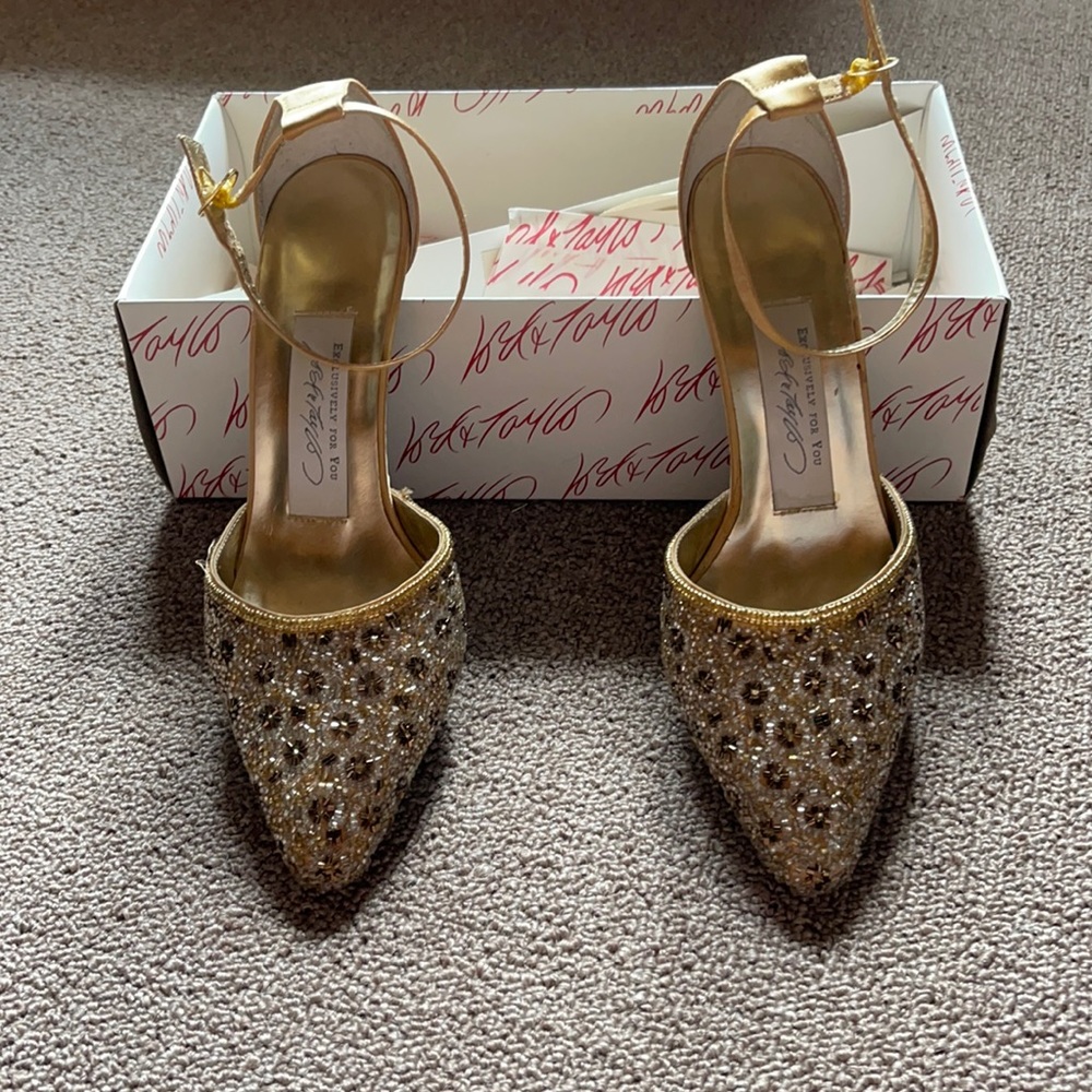Lord & Taylor Gold Beaded Strap Heel Shoe